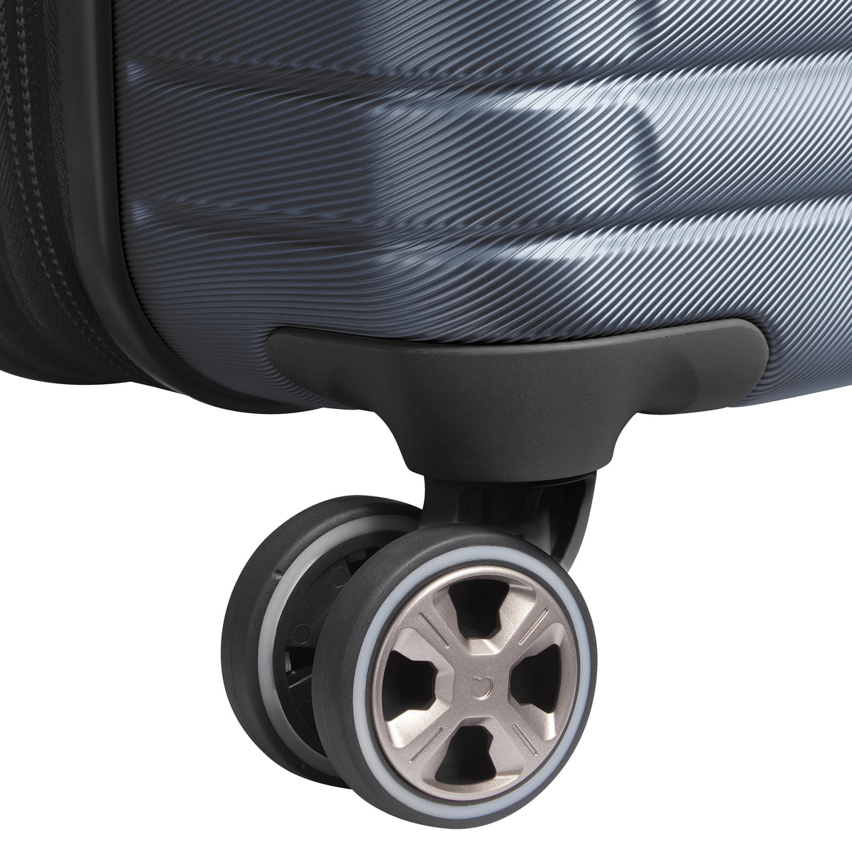 CRUISE 3.0 27-Inch Expandable Check-In Suitcase, Graphite - Delsey Paris Everyday