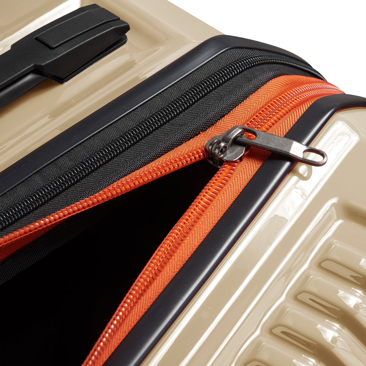 JH003B 32-Inch 2-Wheeled Expandable Check-In Suitcase, Warm sand - Delsey Paris Everyday