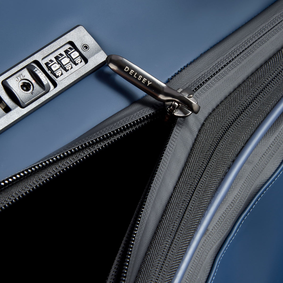 TURENNE SOFT 30-Inch Expandable Check-In Suitcase, Night blue - Delsey Paris Latest
