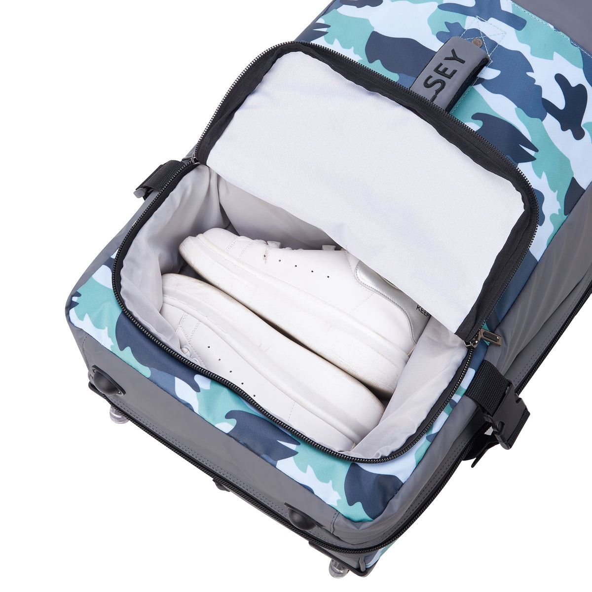 RASPAIL 29-Inch 2-Wheeled Duffel Bag, Camo - Delsey Paris New