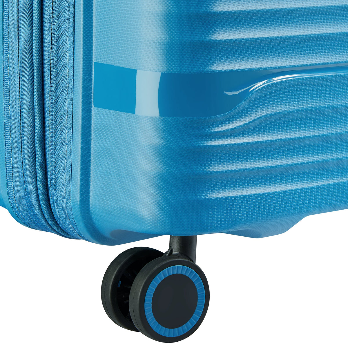 DUNE 23-Inch Expandable Carry-On Suitcase, Teal blue - Delsey Paris Recommended