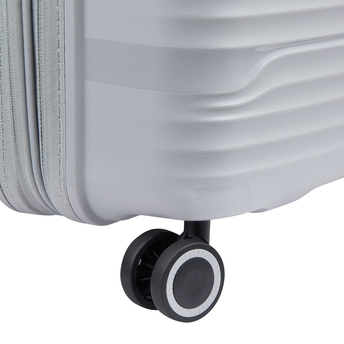 DUNE 27-Inch Expandable Check-In Suitcase, Lunar rock - Delsey Paris Discount