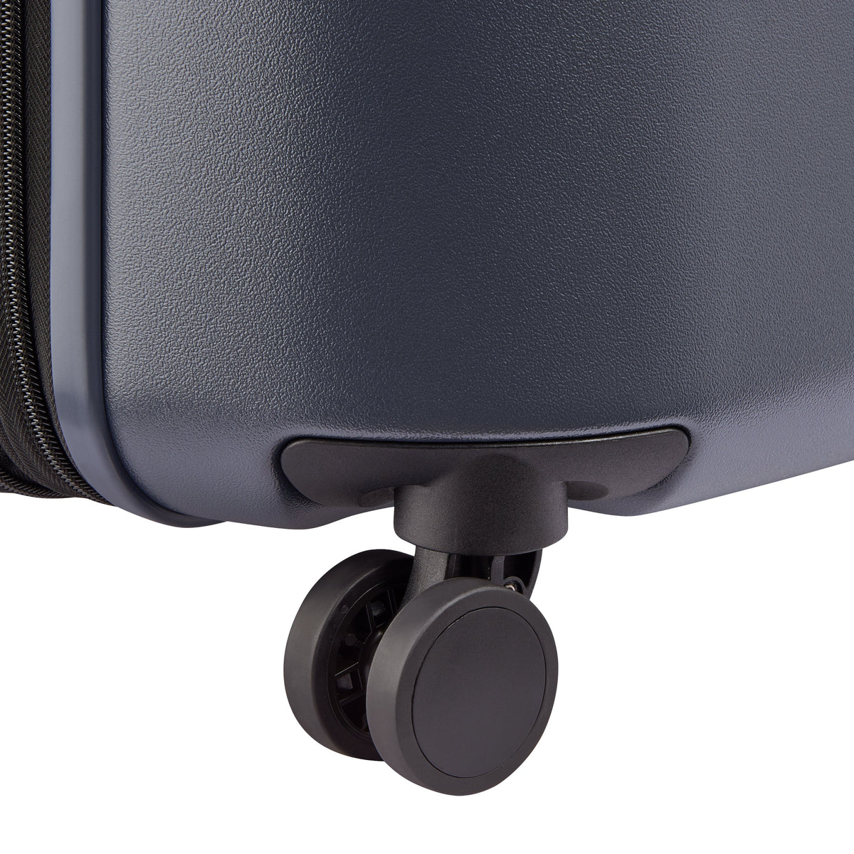 CATCH FLIGHTS 31-Inch Check-In Suitcase, Anthracite - Delsey Paris Trending