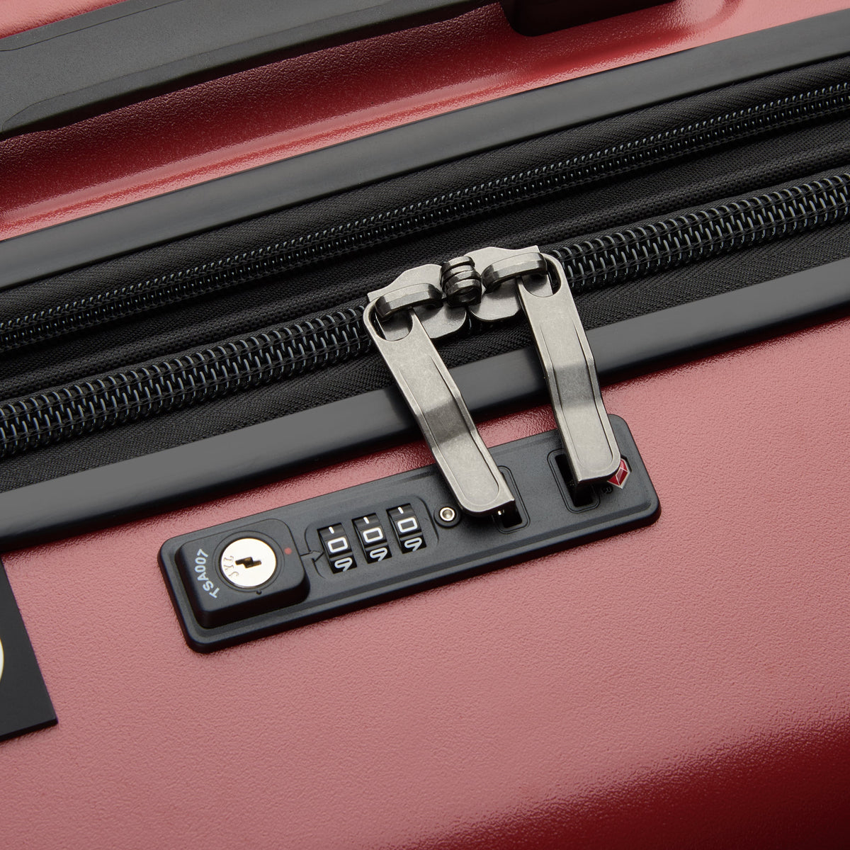 JH002B 32-Inch Expandable Check-In Trunk Suitcase, Chilli pepper - Delsey Paris Classic