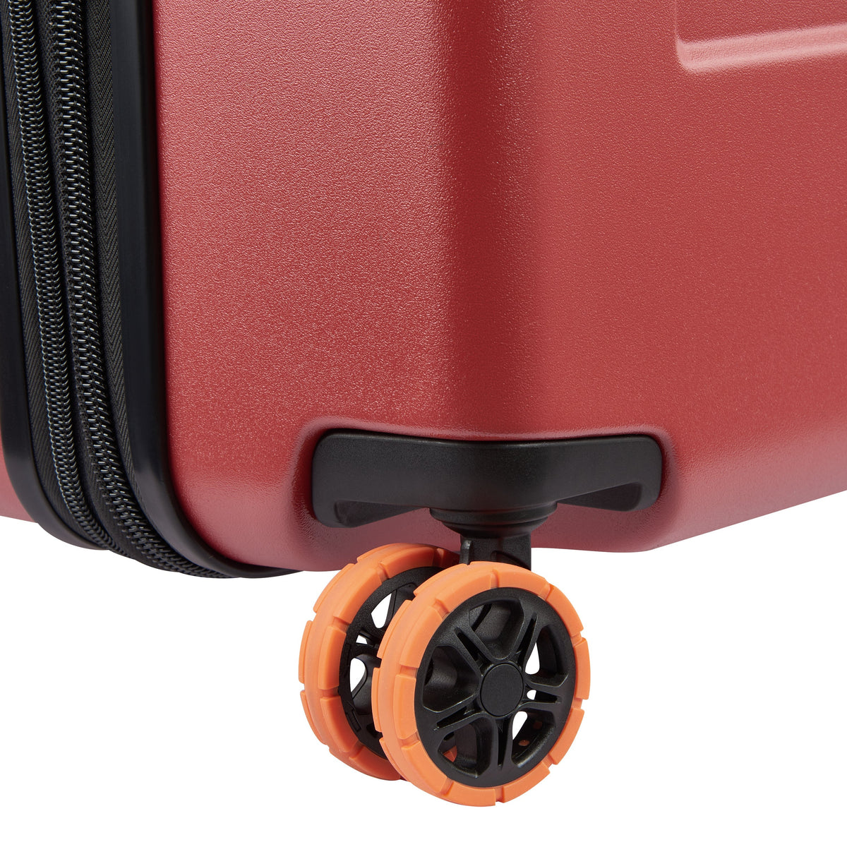 JH002B 32-Inch Expandable Check-In Trunk Suitcase, Chilli pepper - Delsey Paris Classic
