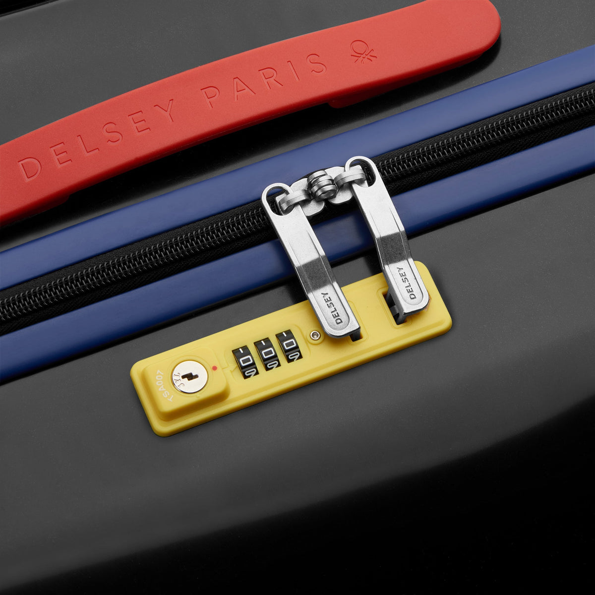 UNITED 30-Inch Check-In Suitcase, Black - Delsey Paris Premium